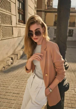 Next Ponte Blazer - Cappotto Corto - Nude -Ulla Popken Negozio 031253a4e1f54ec1b0933ae52f57203d scaled