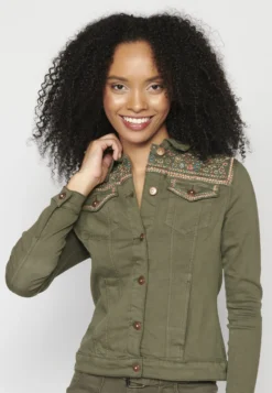 Koroshi Giacca Di JeansKakiKhaki Donna Giacche E Blazer KOL21G02X-N11 -Ulla Popken Negozio 17638d80e6da4f02b4de432d1a82345e scaled