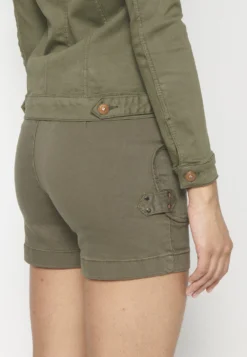 Koroshi Giacca Di JeansKakiKhaki Donna Giacche E Blazer KOL21G02X-N11 -Ulla Popken Negozio 2bd17c4c7e8f4769ae1dd1f15695693d scaled