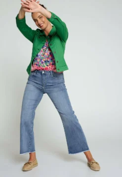 Unifarbene Mit Knöpfen Und TaschenGiacca Di JeansGreen Donna Giacche E Blazer C5E21G04E-M11 -Ulla Popken Negozio 4d92021c1cd8428f919e4ba2f2f6b086