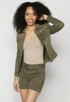 Koroshi Giacca Di JeansKakiKhaki Donna Giacche E Blazer KOL21G02X-N11 -Ulla Popken Negozio bdae0e1067154e4aa848b20f90aa8ed4 scaled