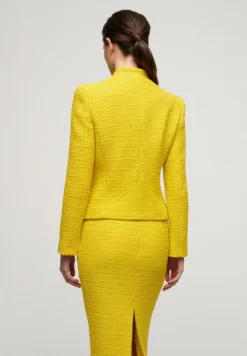 LUISA SPAGNOLI SquadraGiacca LeggeraGiallo Donna Giacche E Blazer LUQ21I04A-E11 6 LUISA SPAGNOLI SquadraGiacca LeggeraGiallo Donna Giacche E Blazer LUQ21I04A-E11 -Ulla Popken Negozio dd0b433f2b3645ed9086a2dda2011599 scaled