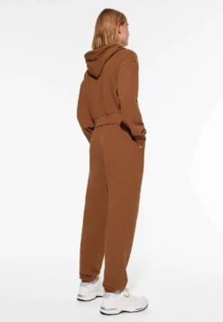 Oysho Felpa Con Zip - Camel -Ulla Popken Negozio ed0f4474deac42649d3aea34948a45ac